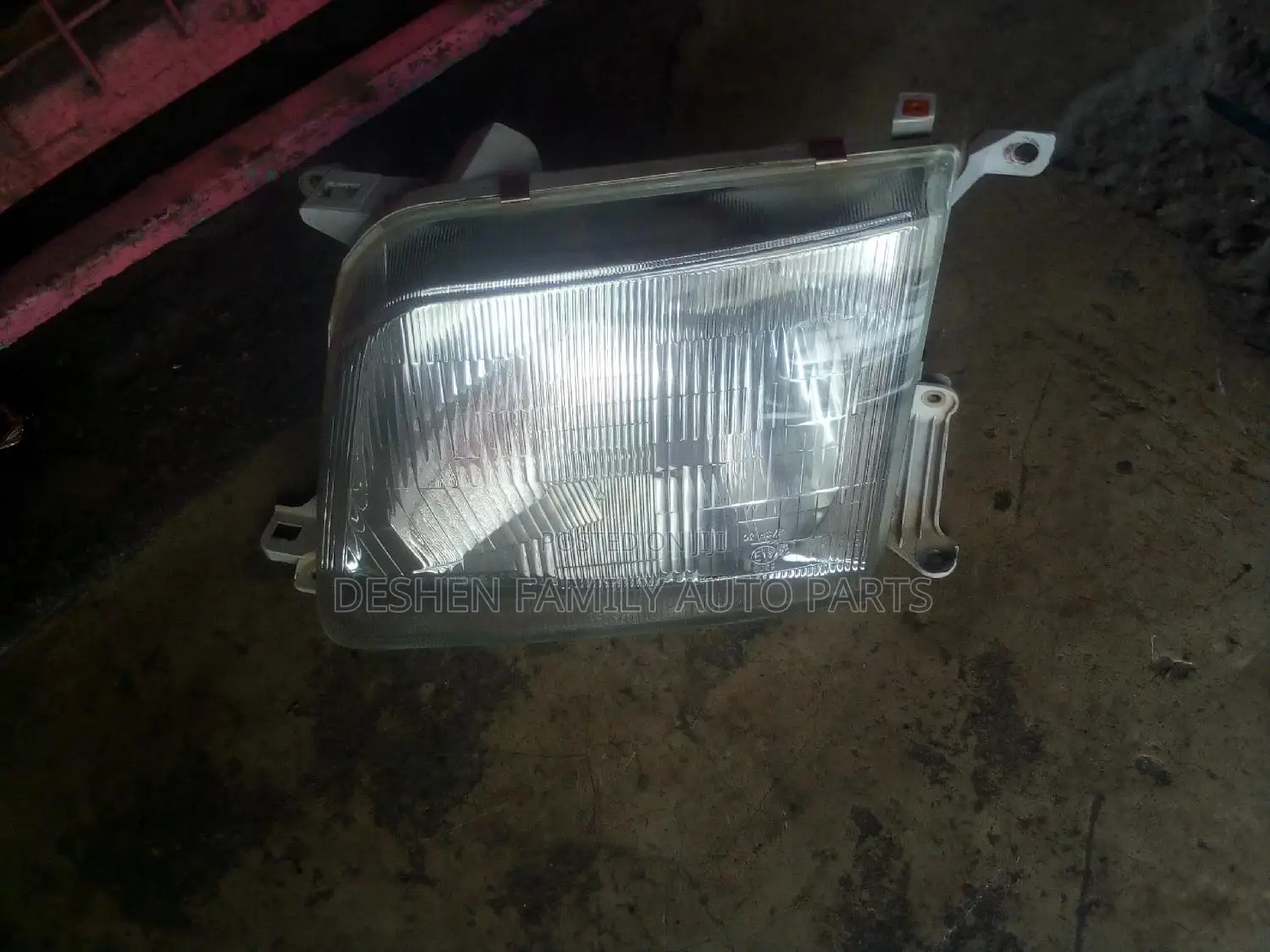 Prado 95 Headlight
