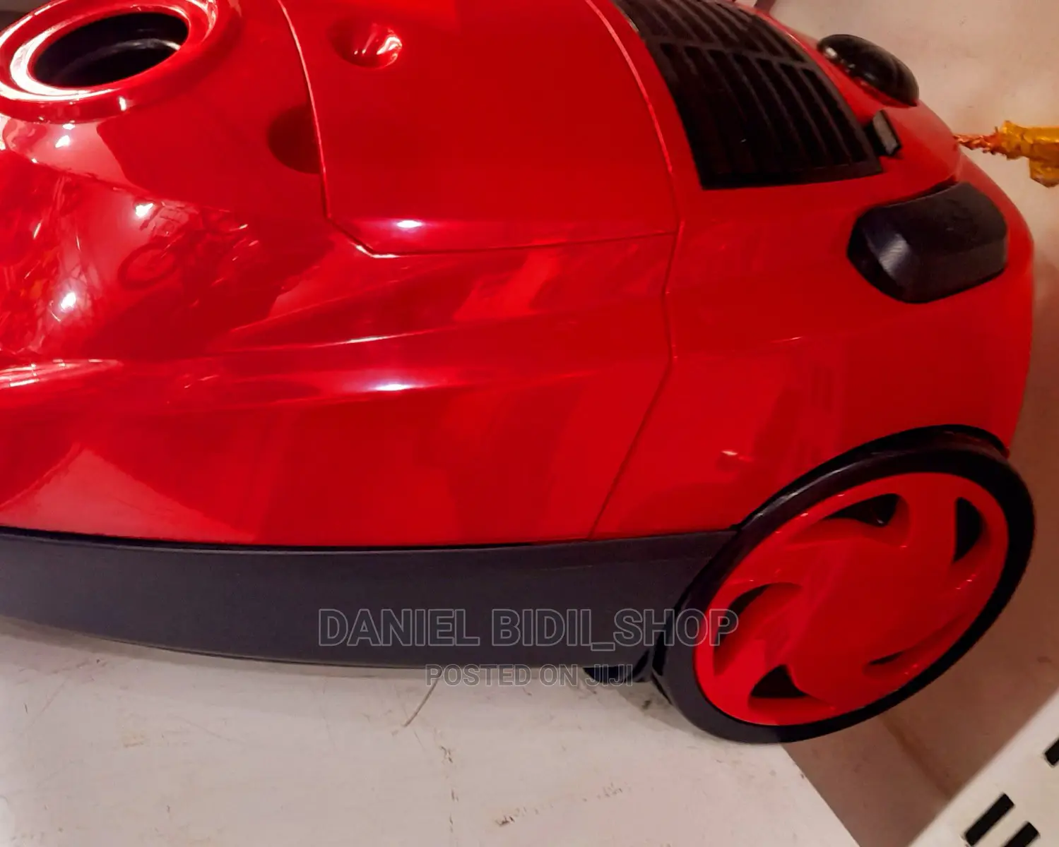 Poerstar Vacuum Cleaner 2200w