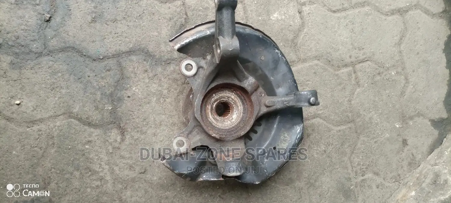 Front Hub Toyota Probox,Platz,Sienta,Ractis, Succeed.