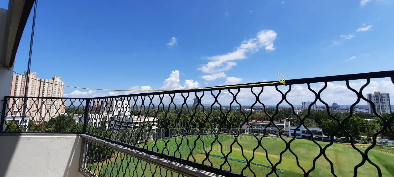 3bdrm Apartment in Biashara Building, Mombasa CBD for Sale