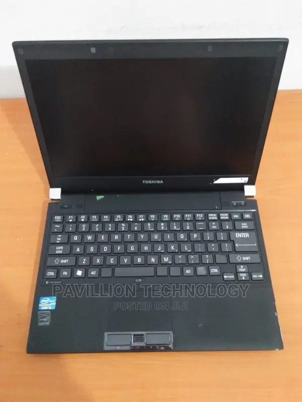 Laptop Toshiba Portege R700 4GB Intel Core I5 HDD 320GB