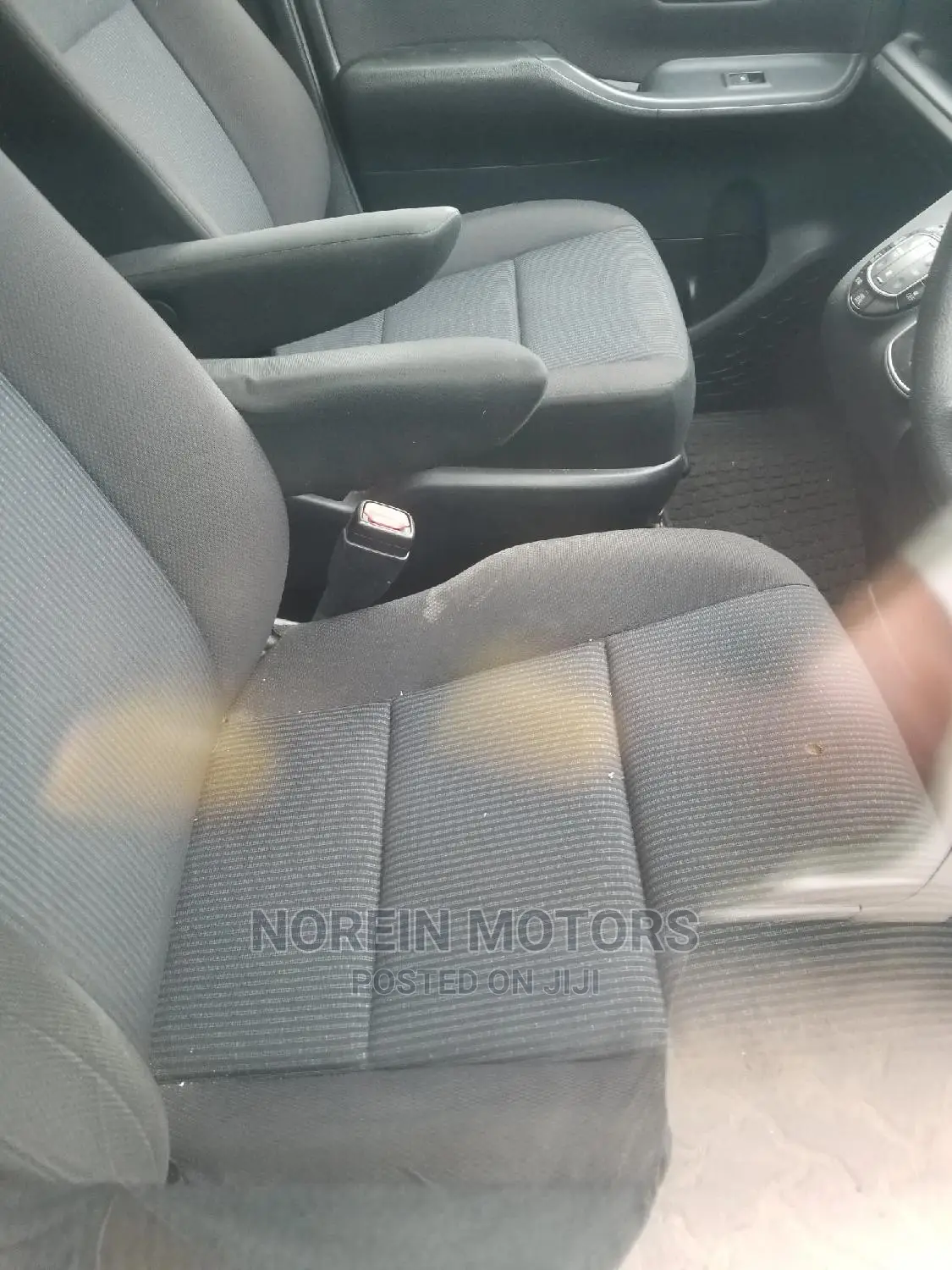 Toyota Noah 2015 Black