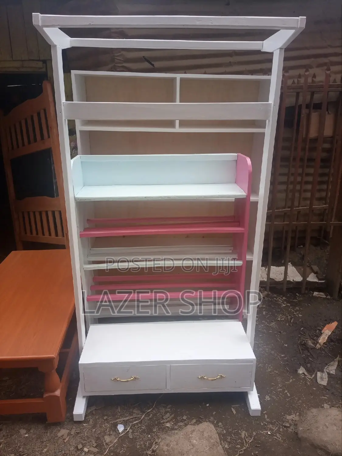 Cloth Stand