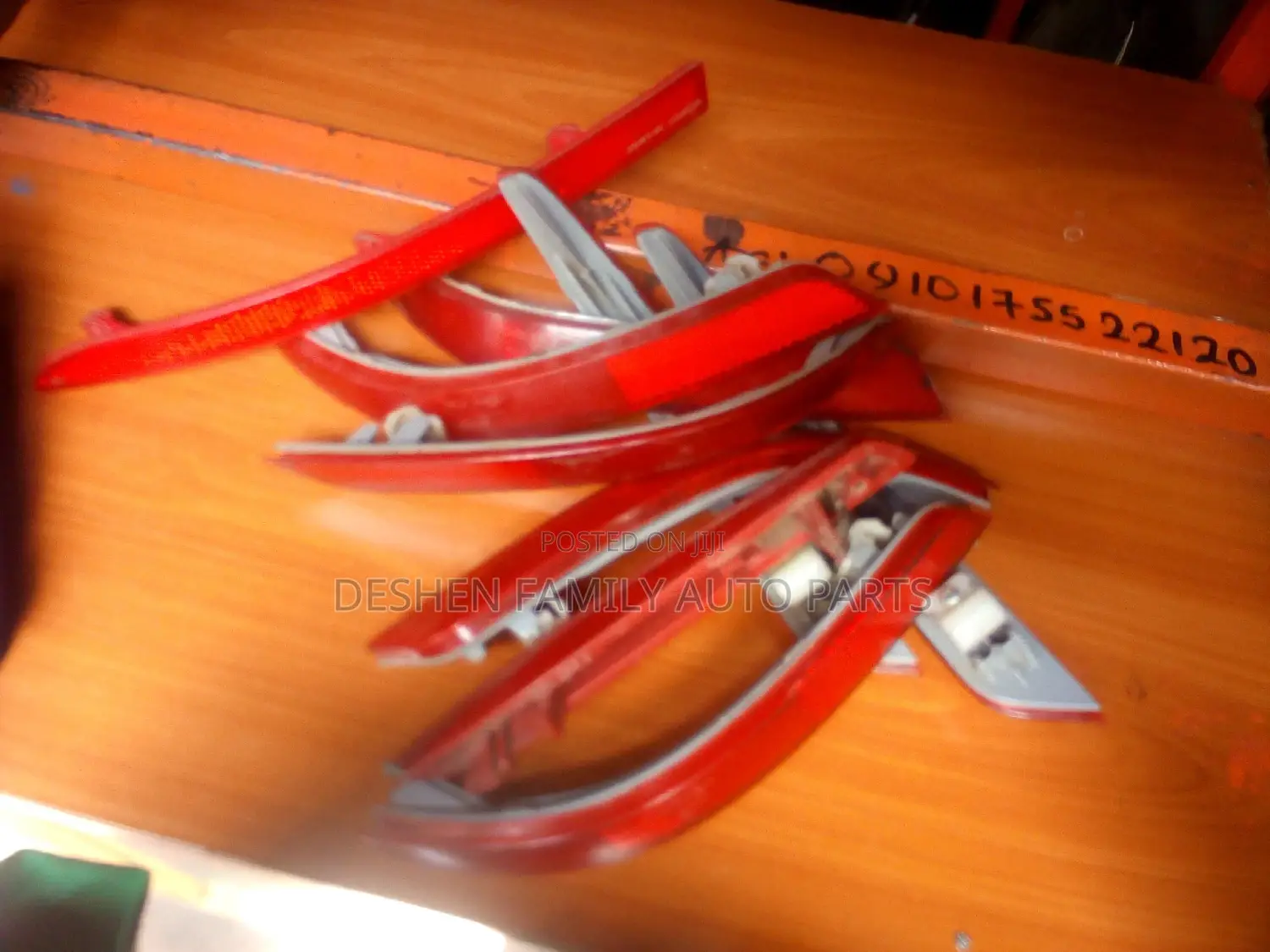 Nissan Wingroad Y12 /Sylphy N17/Selena Reflector