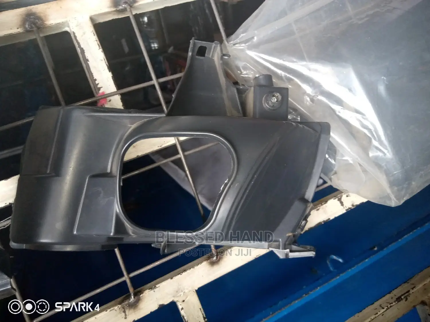 Foglamps and Foglamp Covers for Fielder ,Wish and Cars