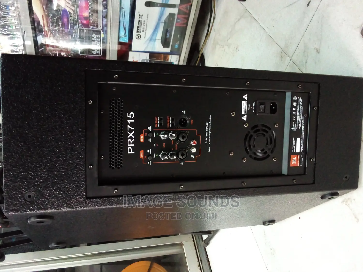 Powered Speaker JBL