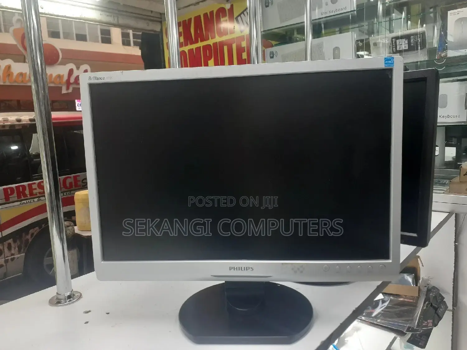 Phillips 22" Wide Screen TFT