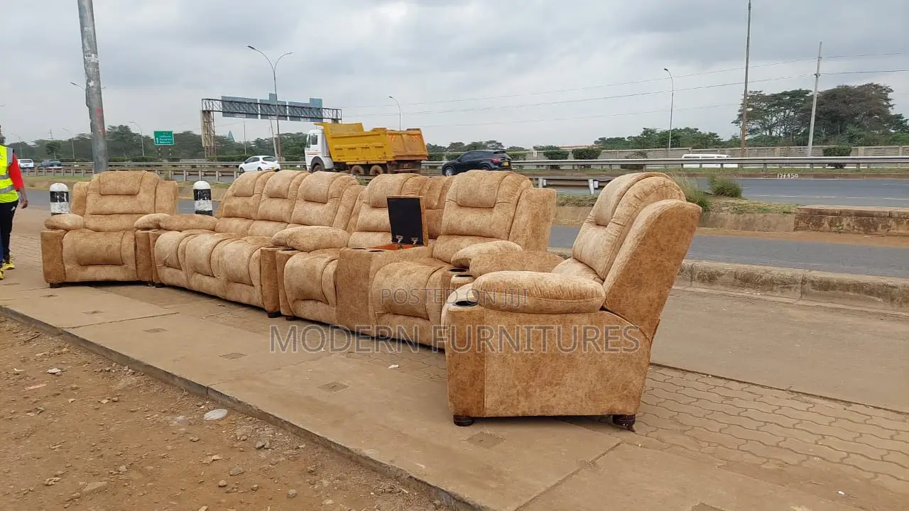 7 Seater Recliner-Like Sofa