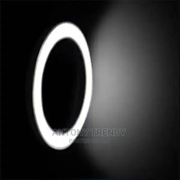 Available SHARE THIS PRODUCT Rl-21-Inch Ring Light 54cm Wi