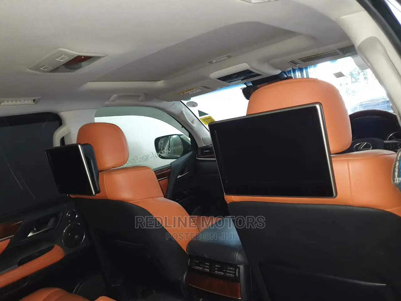 Lexus LX 2016 Black