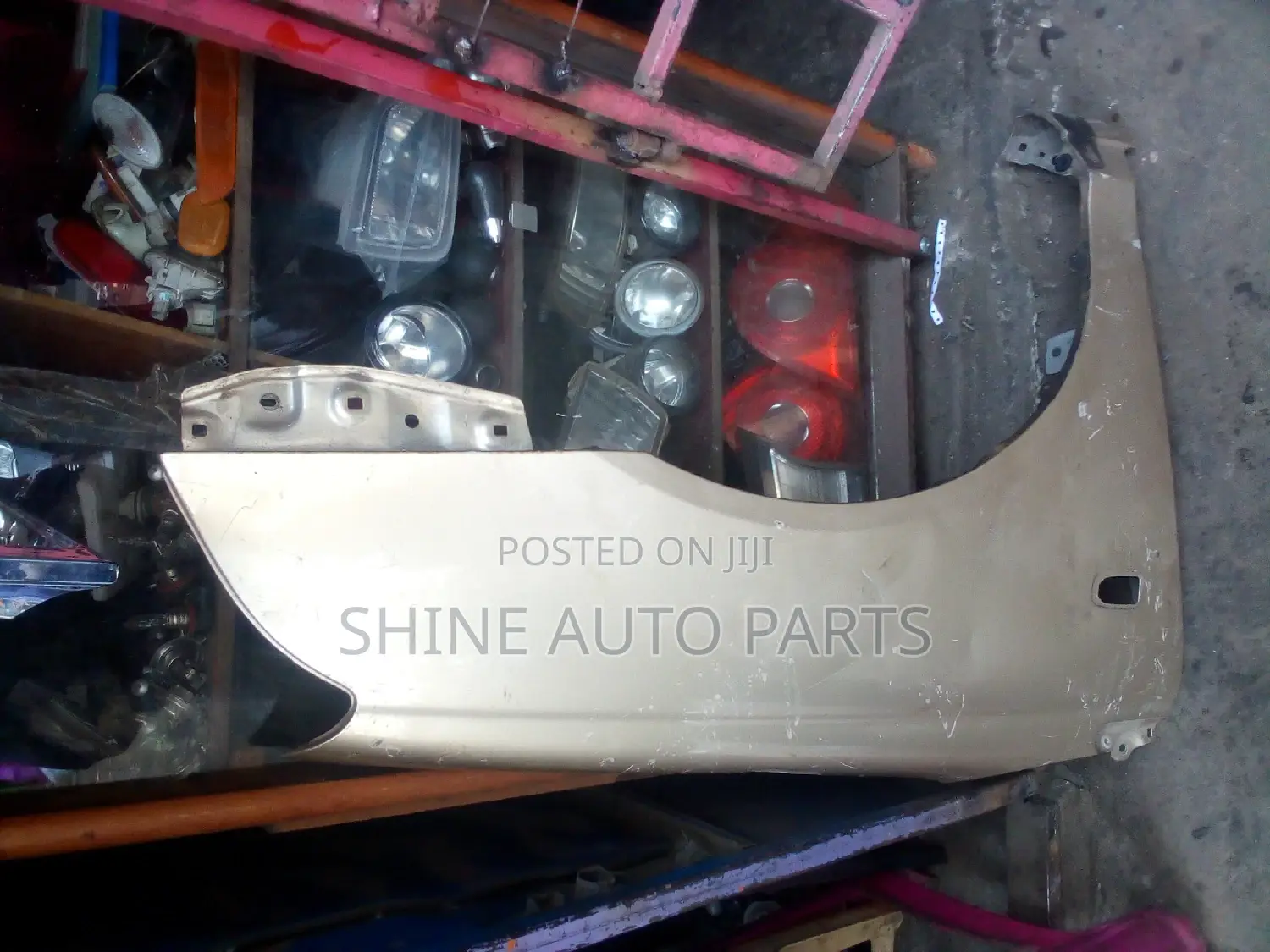 Premio 240 Wing