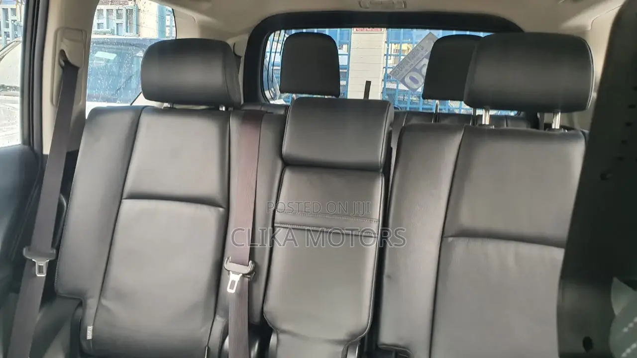 Toyota Land Cruiser Prado 2016 White