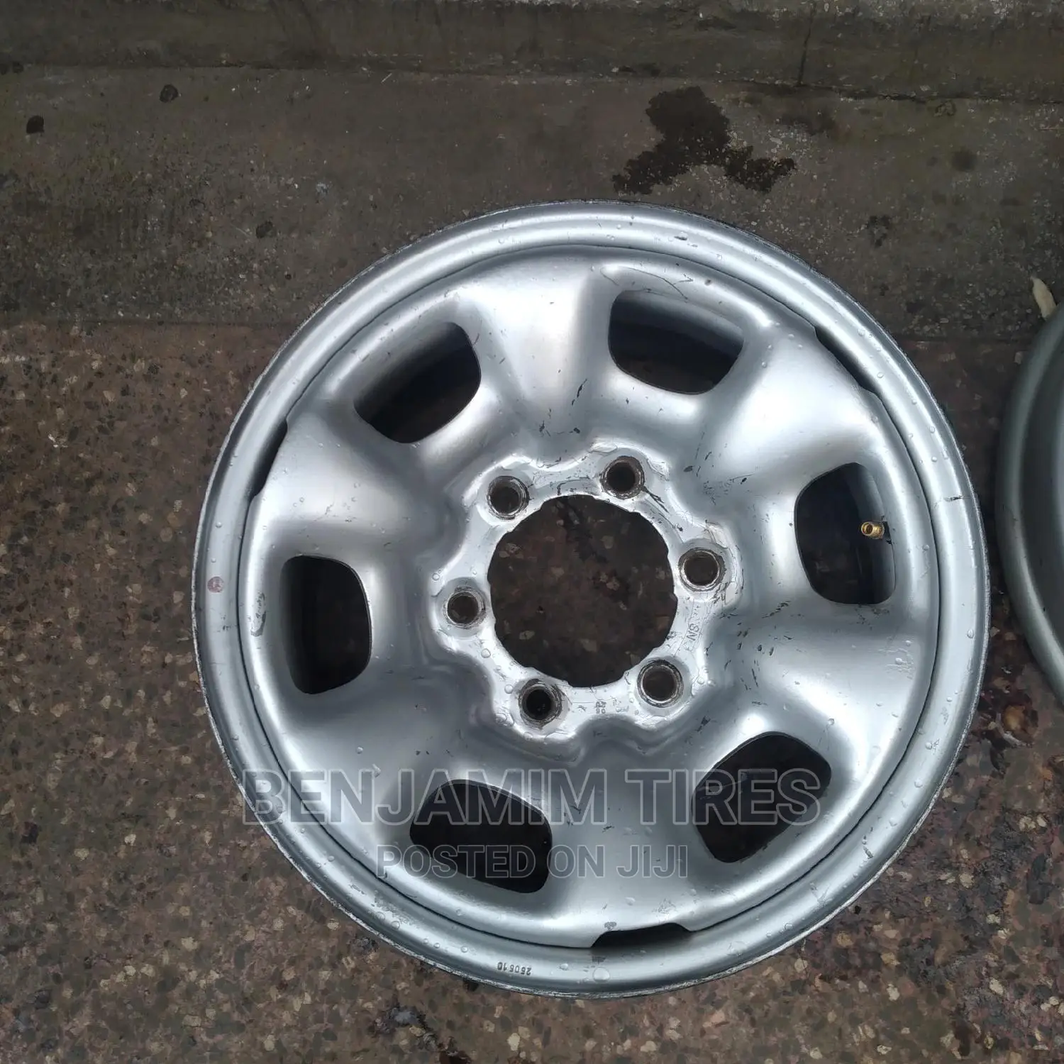 Original Rim Size 15 Inch for Toyota Hilux Vigo 6 Holes.