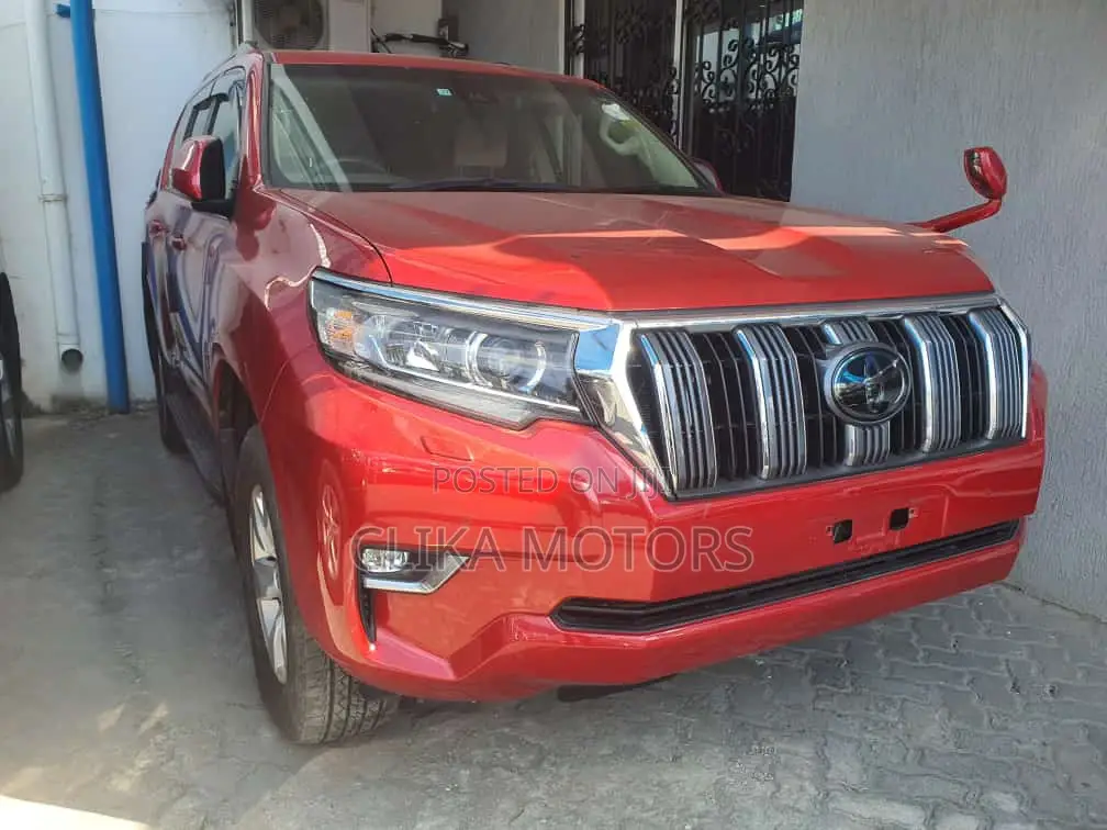 Toyota Land Cruiser Prado 2018 Red