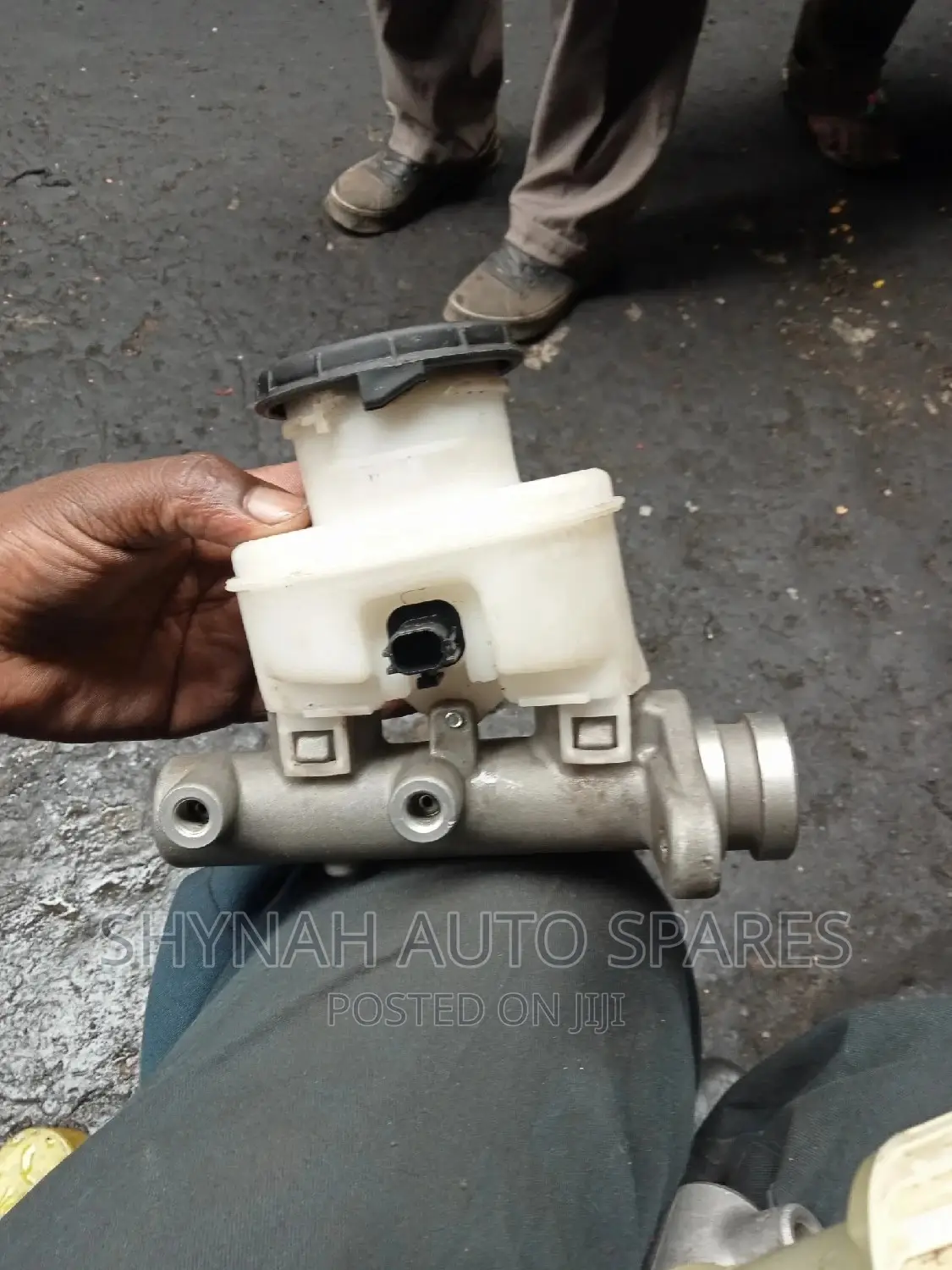 Brake Master Cylinder Dmax,Tougher