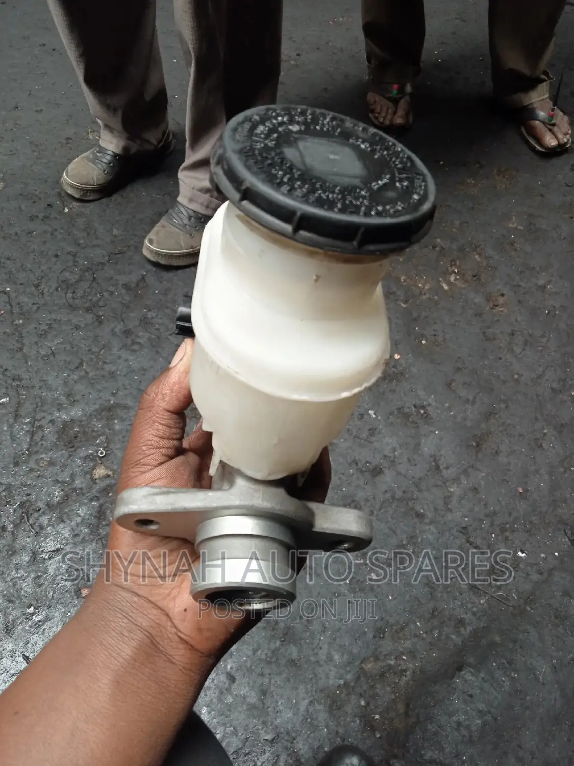 Brake Master Cylinder Dmax,Tougher