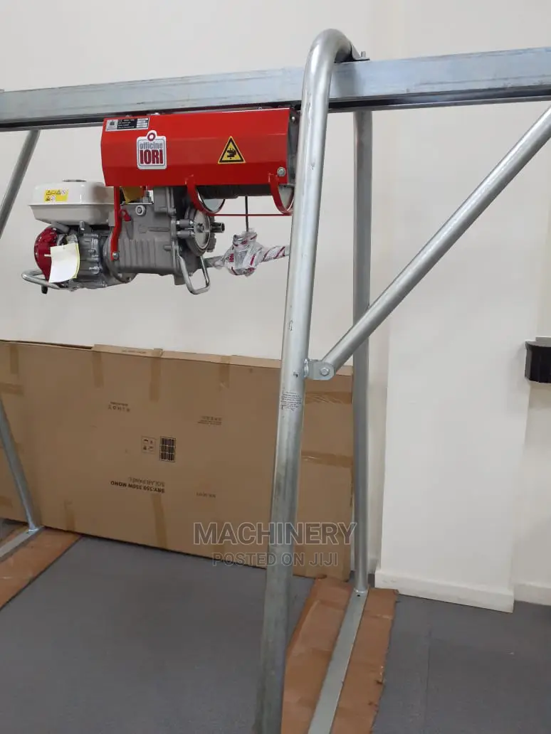 Iori Concrete Hoist