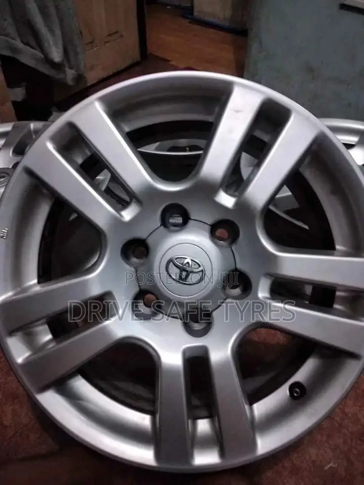 Prado (150) Original Ex Japan Rims 18 Inch Set Silver