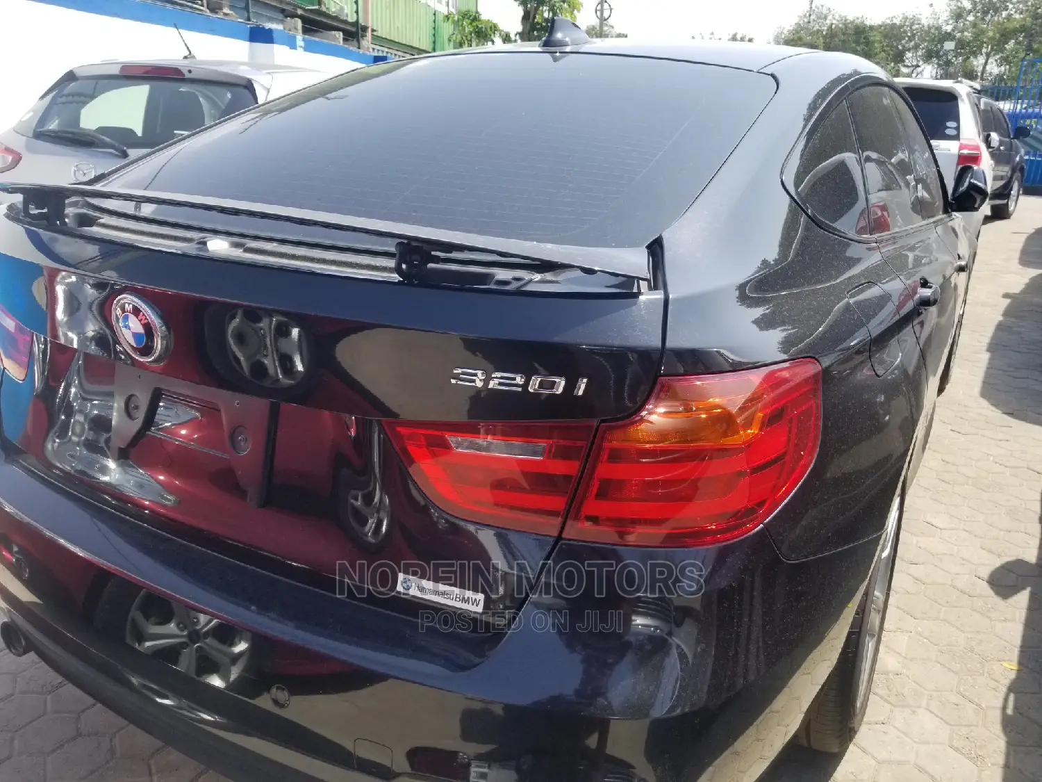 BMW 320i 2015 Matt Black