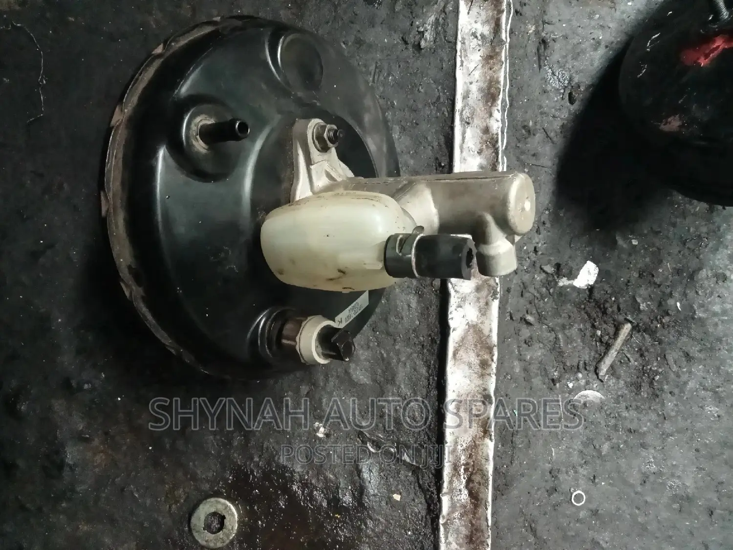 Brake Booster and Master Cylinder Toyota Passo