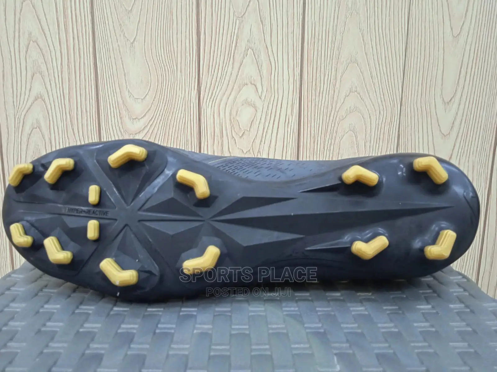 Nike Phantom Football Shoes Boots