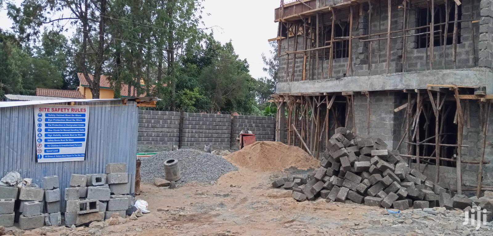 Machine Cut Stones