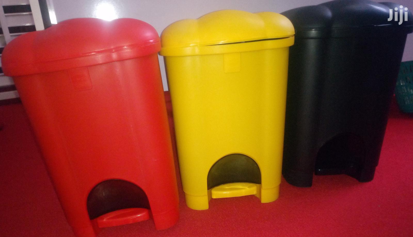 18l Pedal Bins