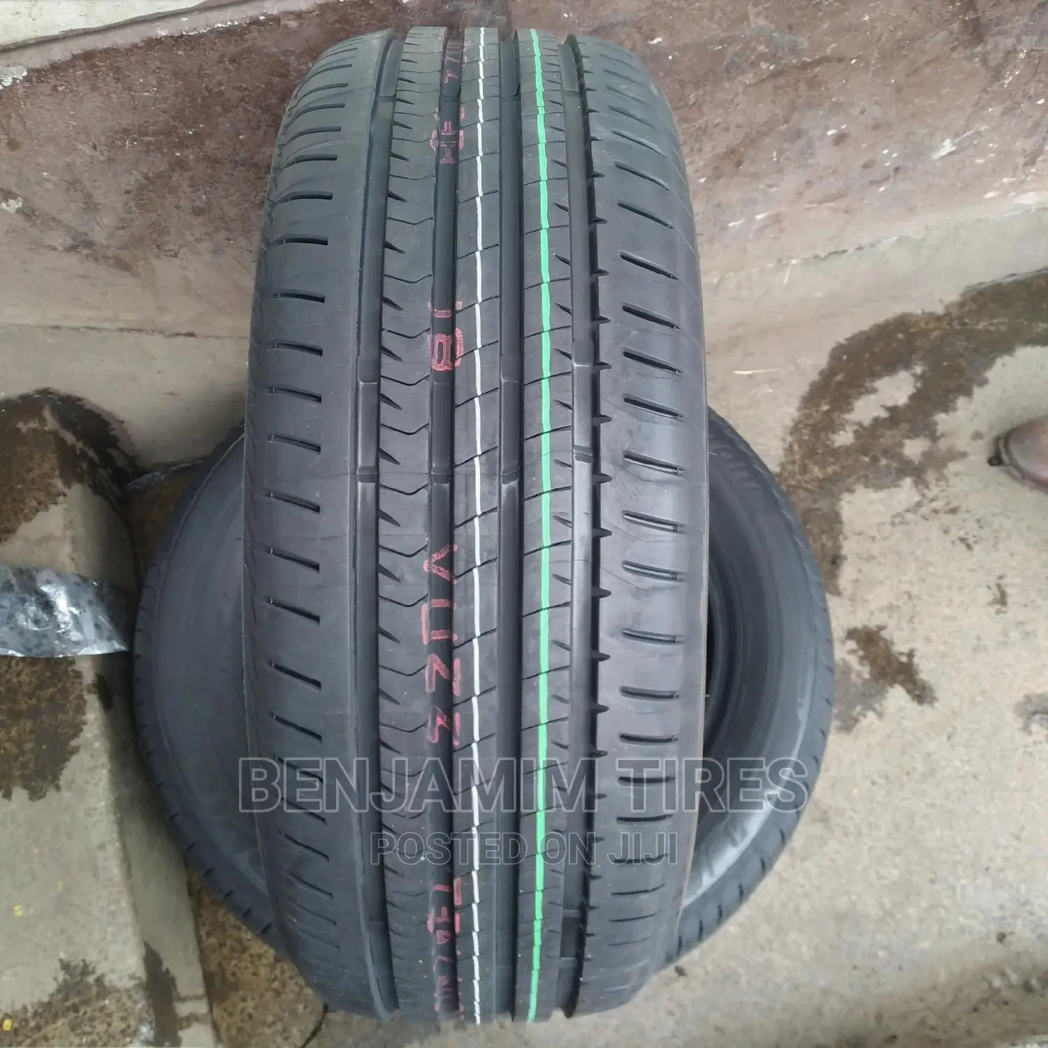 Bridgestone Tires Sizes 225/55r17 Made in Thailand.