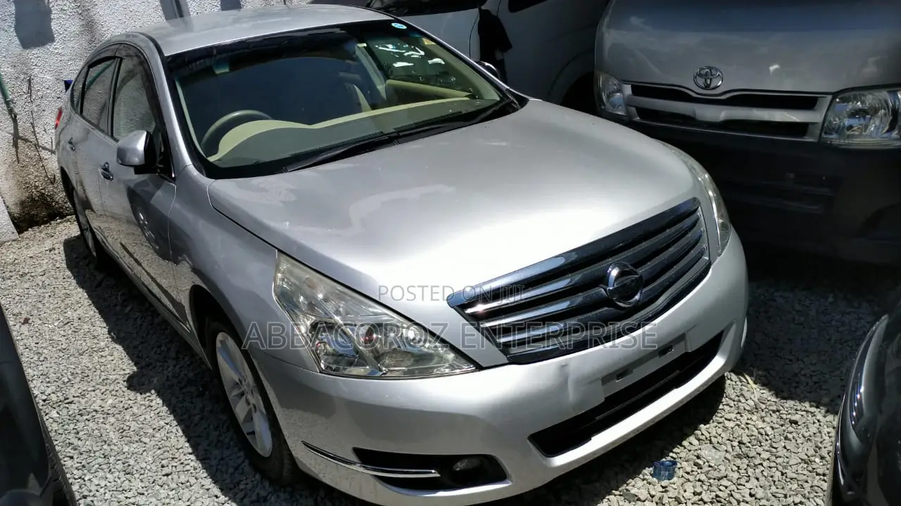 Nissan Teana 2014 Silver