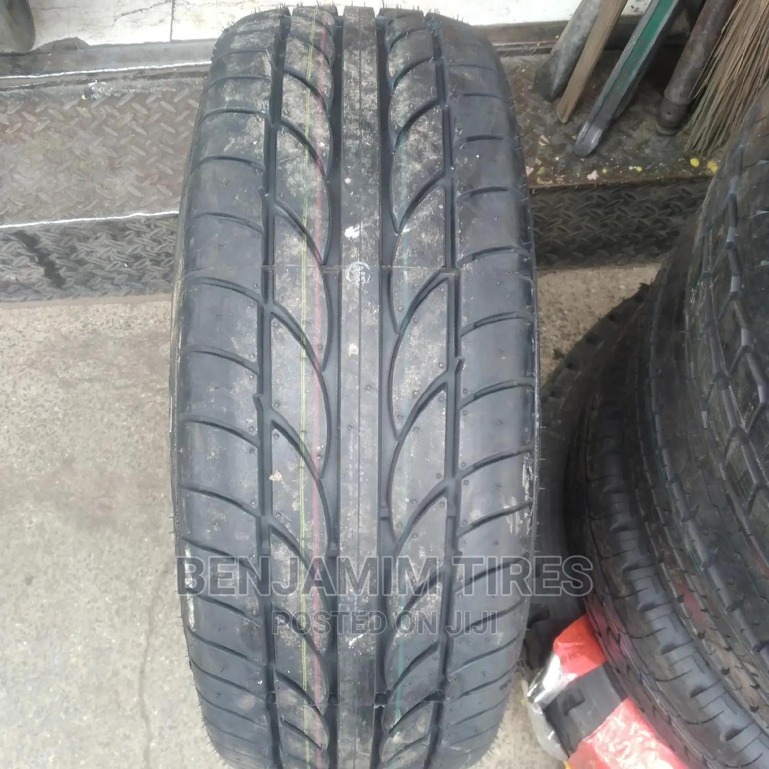 Achilles Tires Sizes 225/55r16 Made in Indonesia.