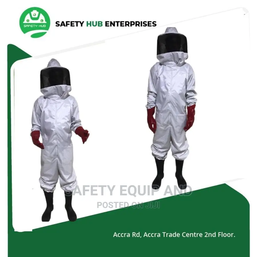 Bee Suits With Gloves (Complete)