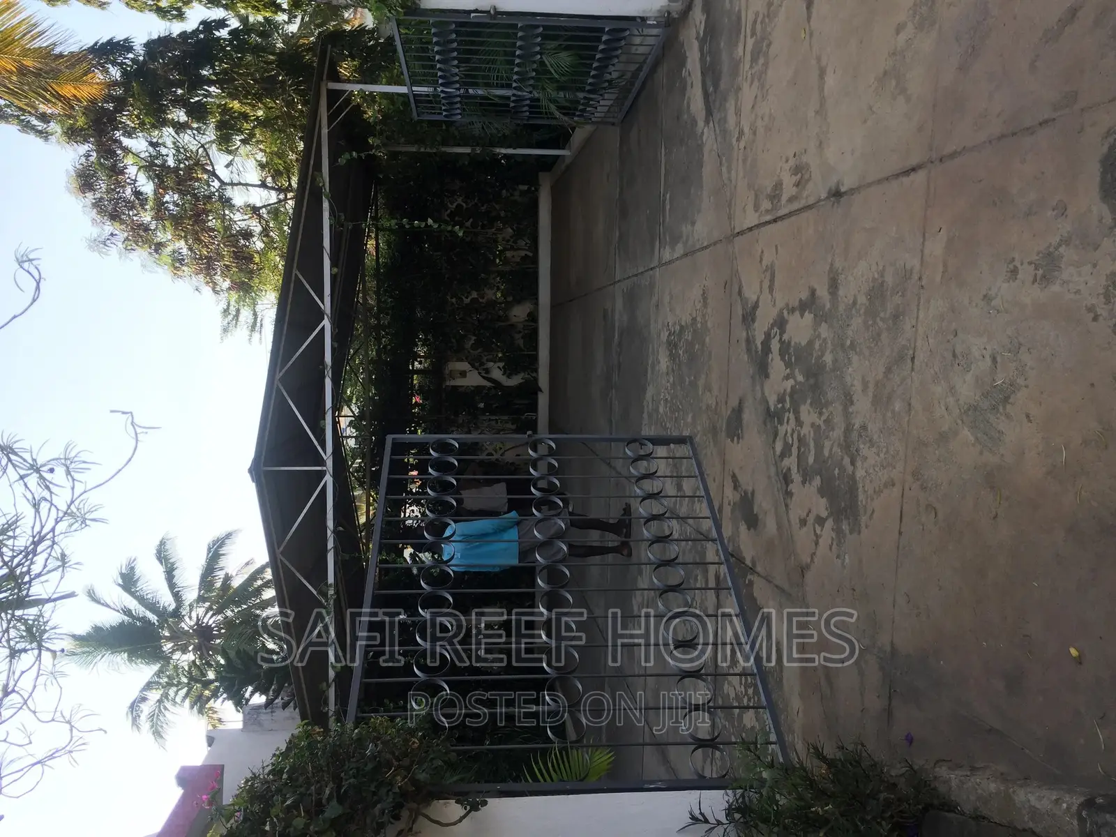 4bdrm Maisonette in Nyali for Sale