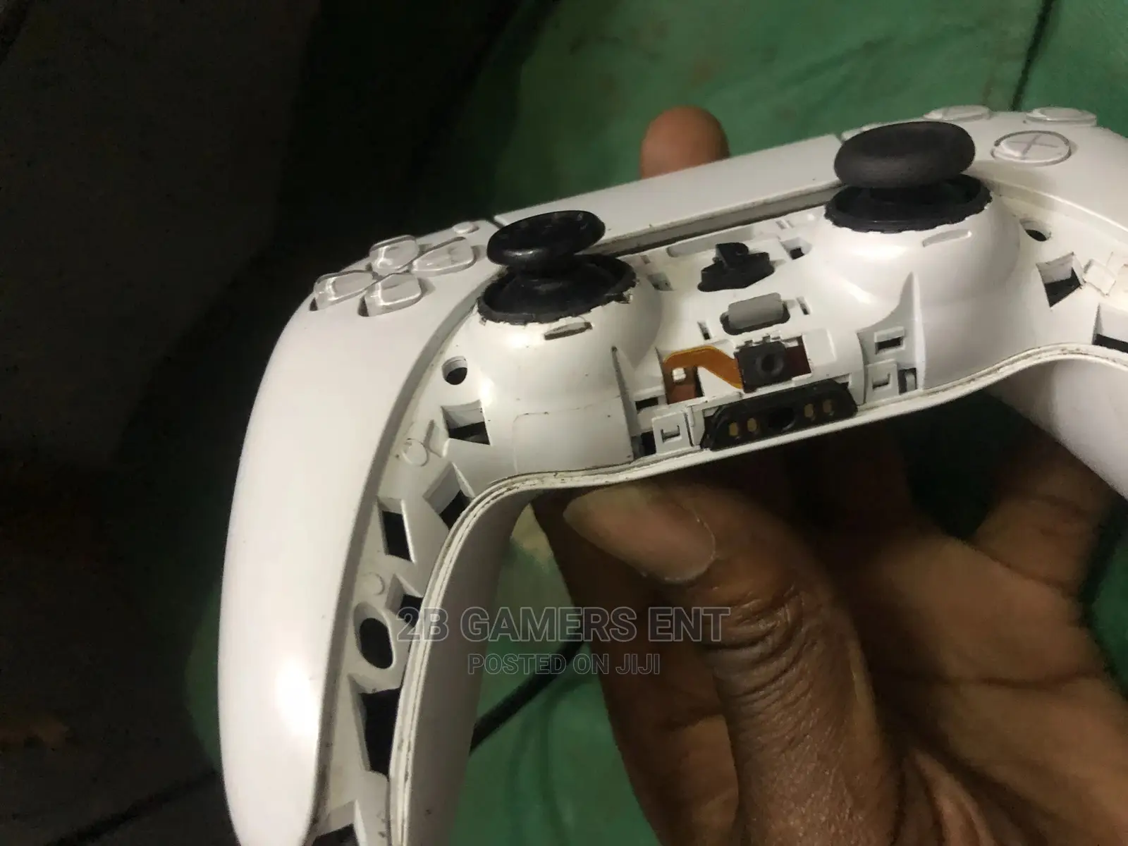 Ps4/ Ps5 Battery And Analog Replacement