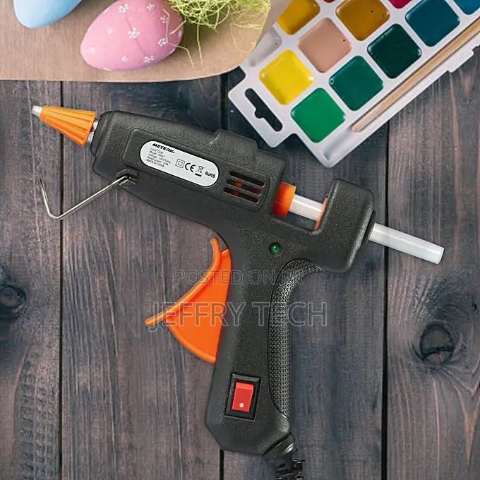 Hot Melt Glue Gun With ON/OFF Switch 50pcs Glue Sticks