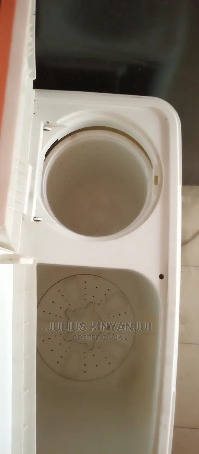 Twin Tub Washing Machine