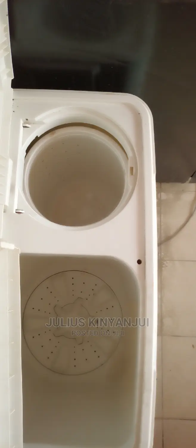 Twin Tub Washing Machine