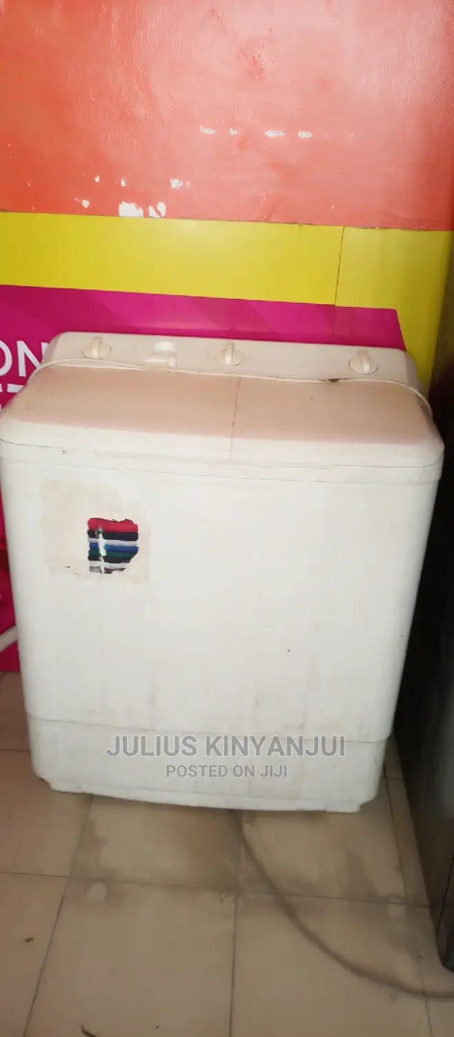 Twin Tub Washing Machine