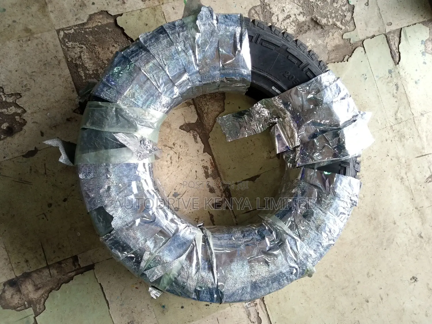 205R16C Petromax A/T