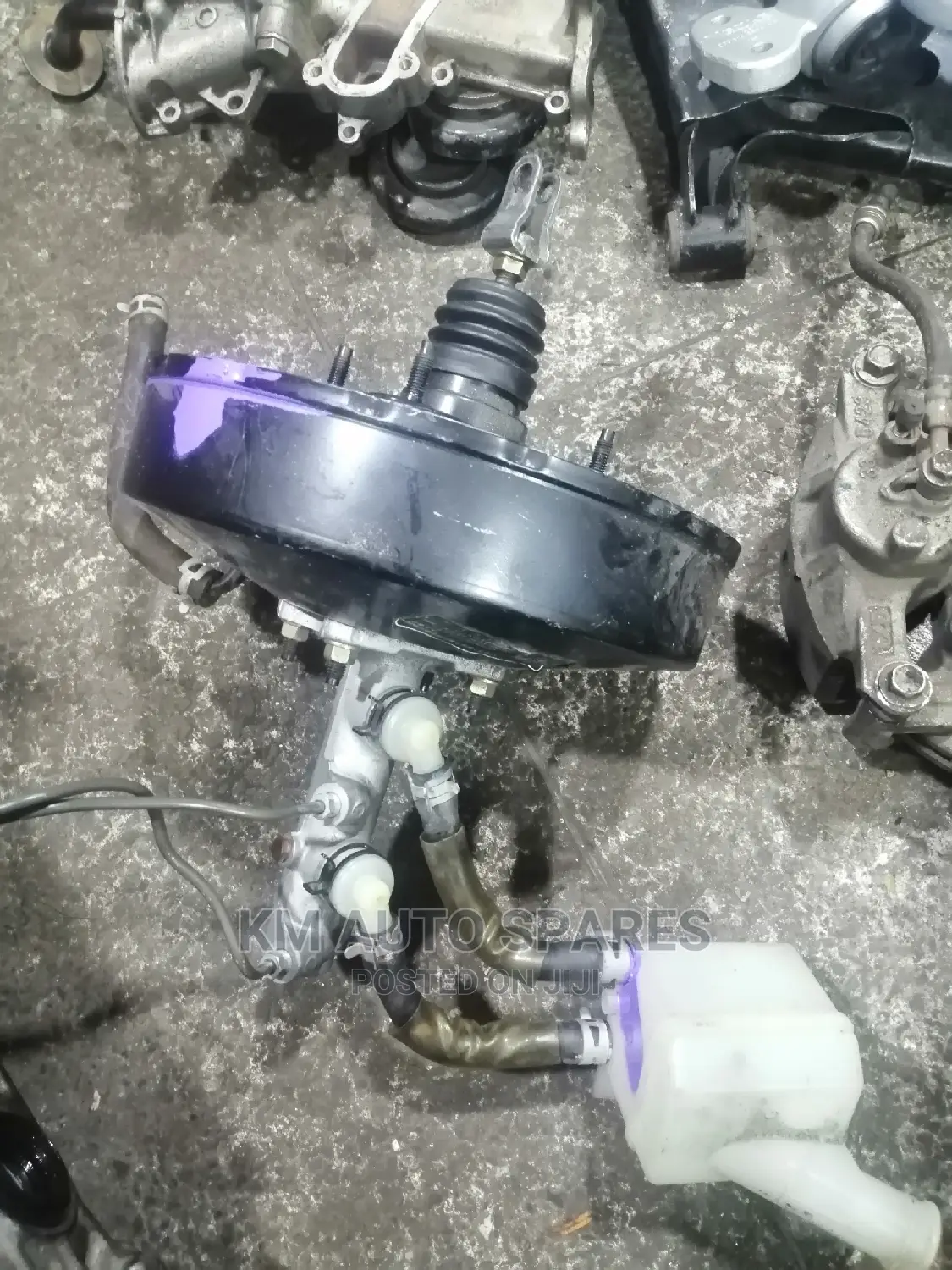 Toyota Shark Hiace 3l Brake Booster/Master Cylinder