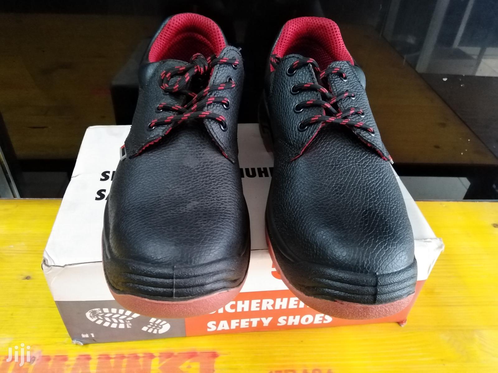 Safety Boots- Ce Approved