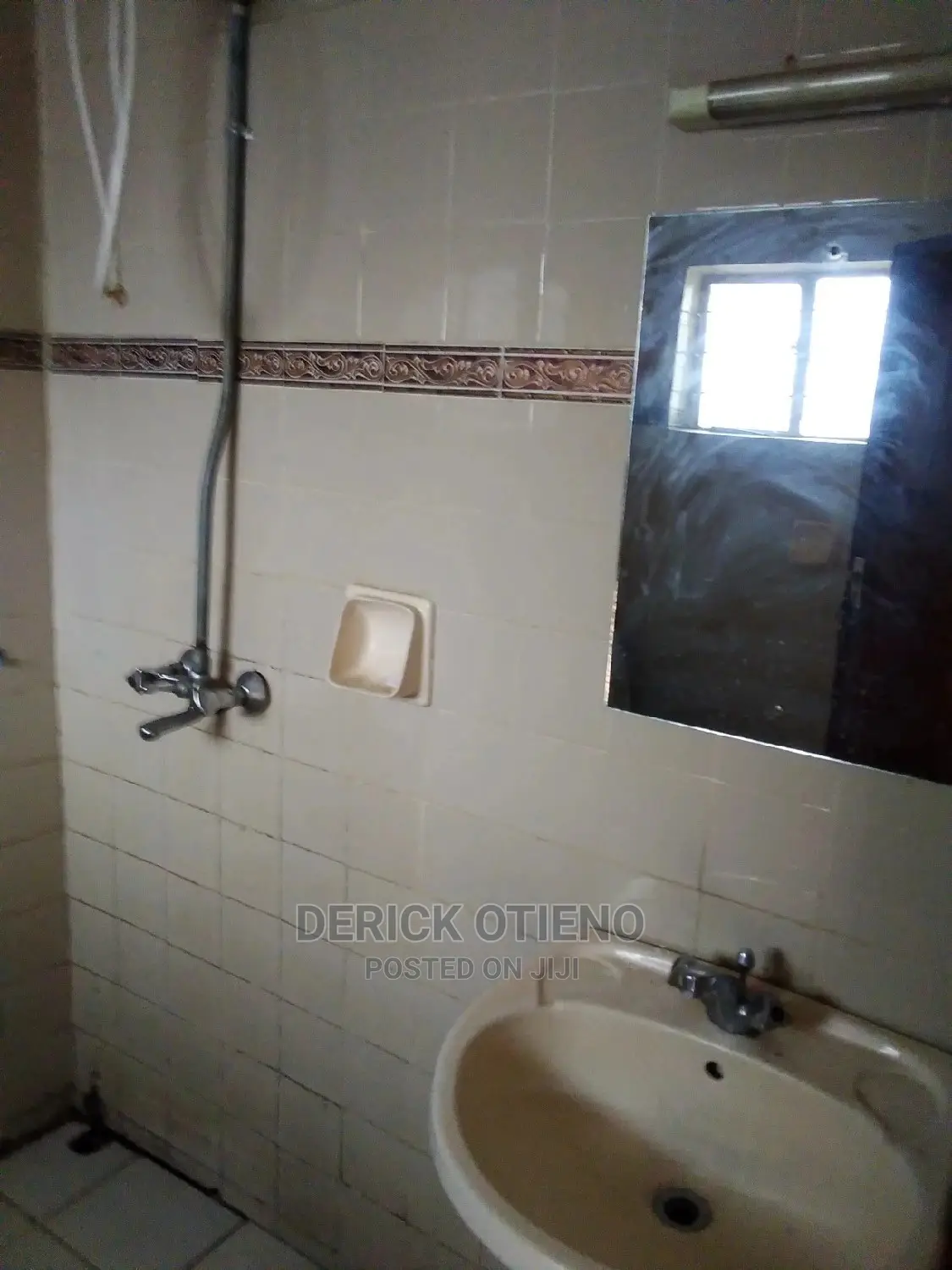 1bdrm House in Araond Adams, Kilimani for rent