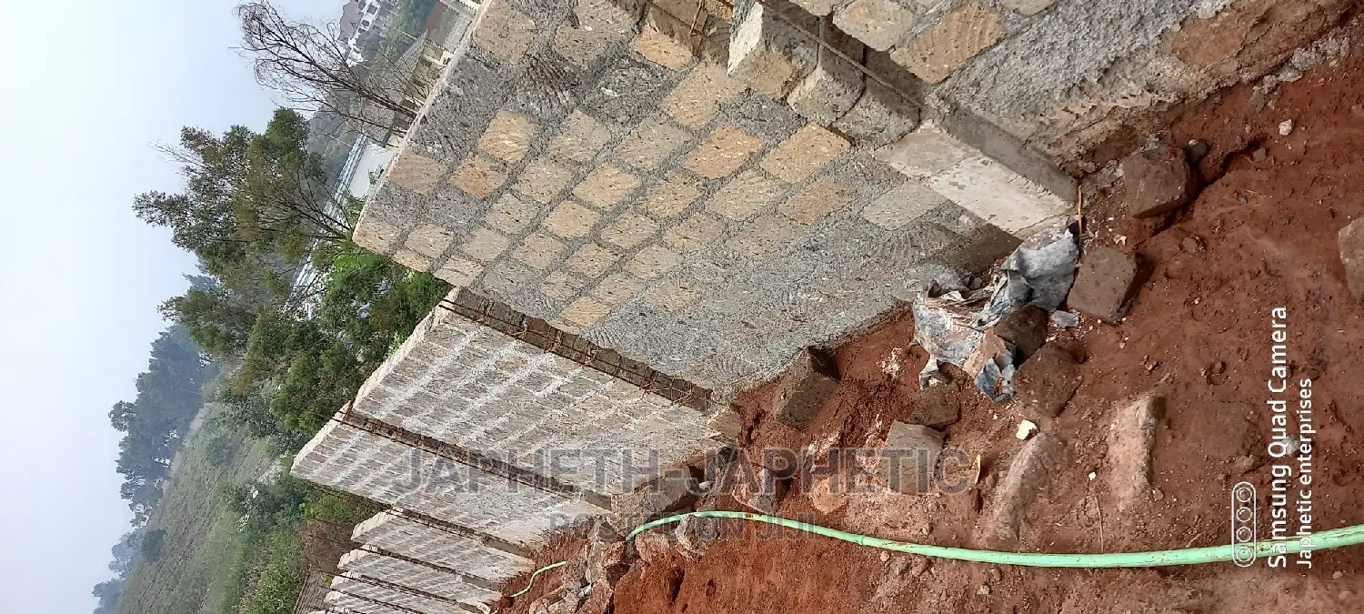 Machine Cut Stones,Sand,Ballast,Hardcore ,Etc