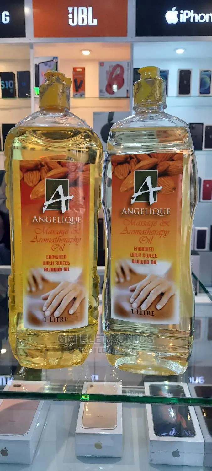 1litre Angelique Almond Massage Aromatherapy Oil.