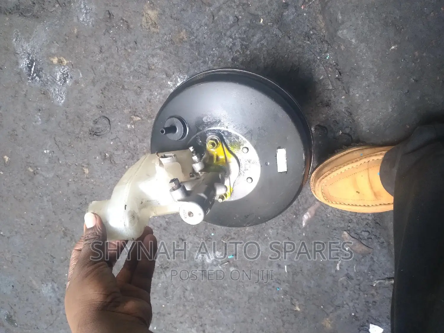 Brake Booster and Master Cylinder Toyota Probox