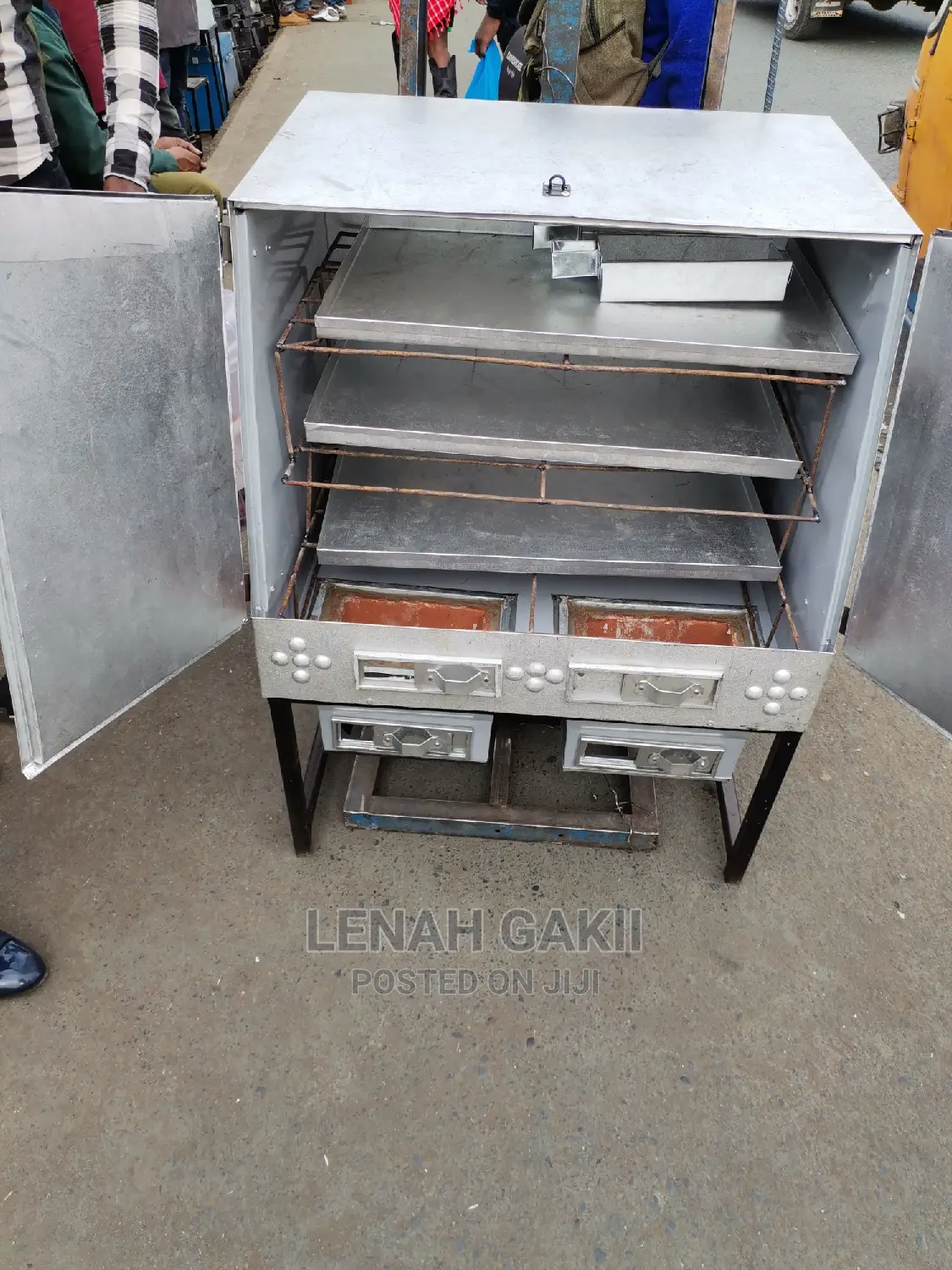 Charcoal Ovens Baking/Roasting