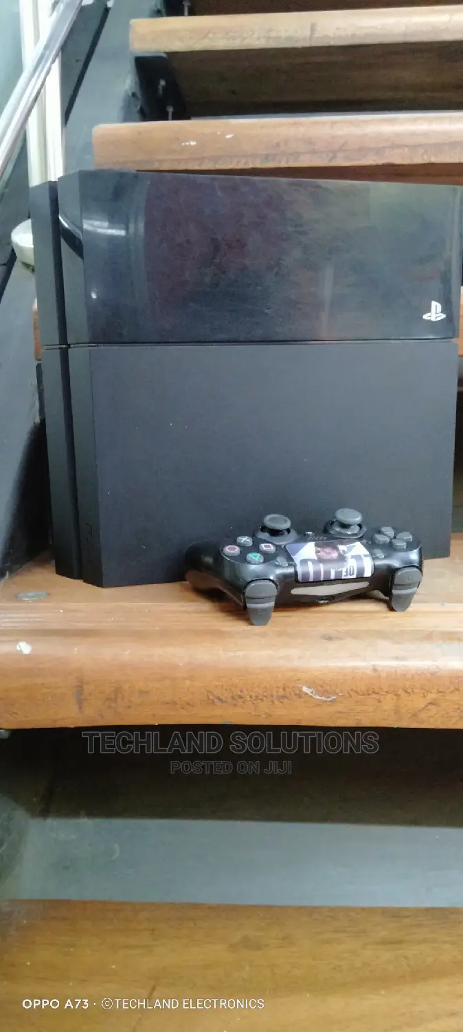 SONY Playstation 4.