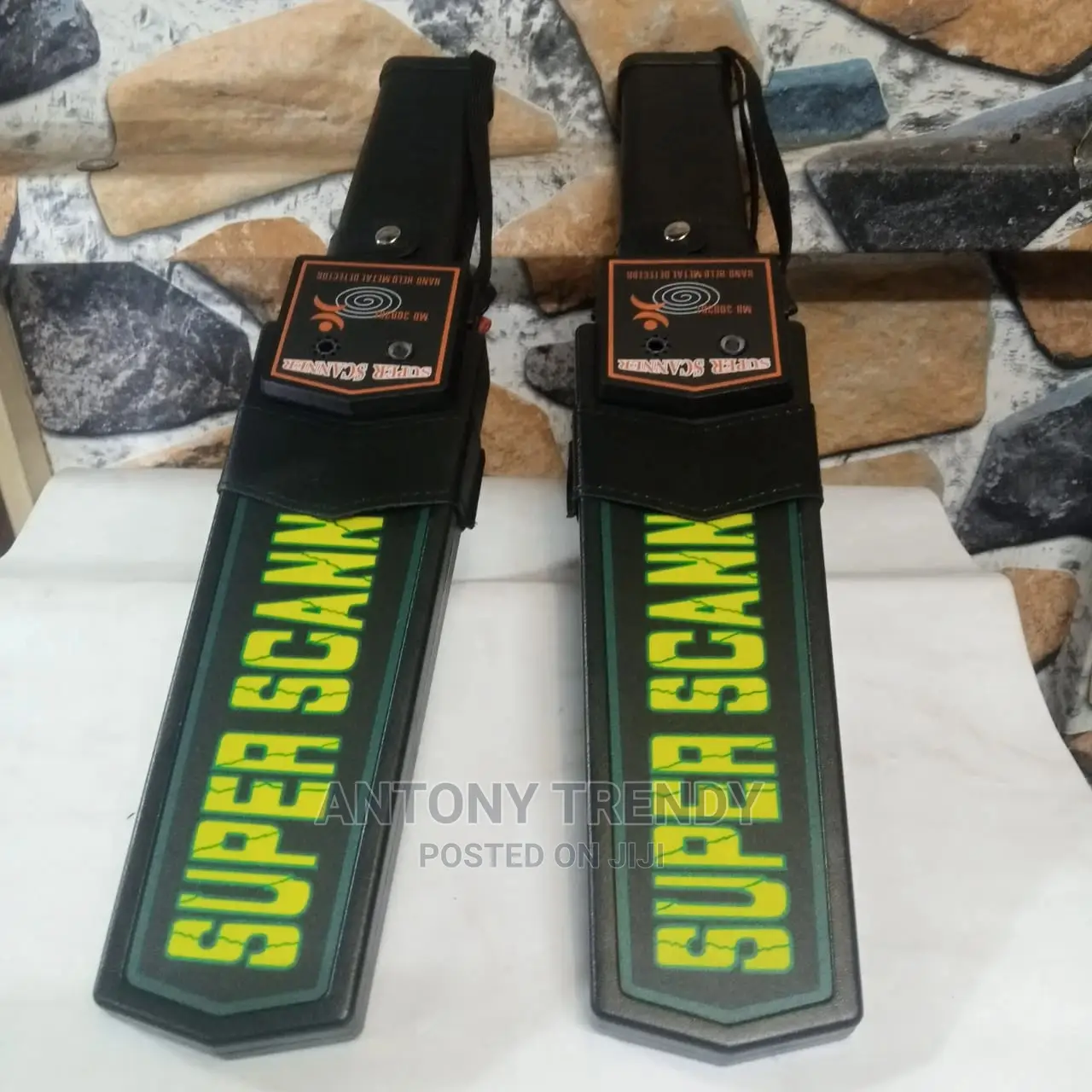 Pair Of Super Scanner Security Gadgtes