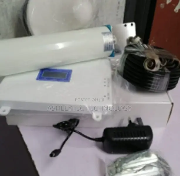 Tri Band Gsm Phone Repeater/Mobile Network Booster