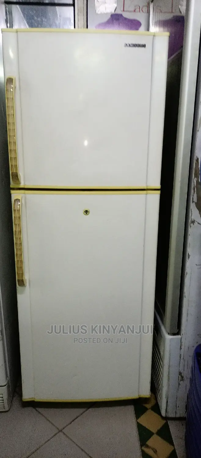 Samsung Fridge 260l