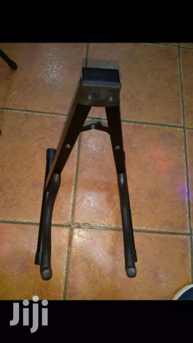 Guitar Stand Single 1800